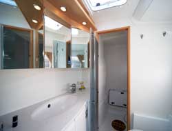 Lagoon 440 Catamaran