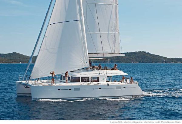 Catamarans FELIZ, Manufacturer: LAGOON, Model Year: 2011, Length: 56ft, Model: Lagoon 560, Condition: Used, Listing Status: NOT ACTIVE, Price: USD 1400000
