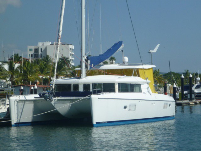 Catamarans WOOFIE, Manufacturer: LAGOON, Model Year: 2007, Length: 42ft, Model: Lagoon 420, Condition: Used, Listing Status: Catamaran for Sale, Price: USD 449000