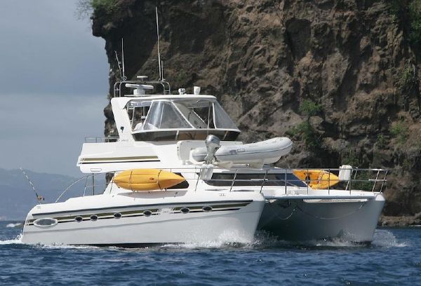 Catamarans WHISPERS, Manufacturer: AFRICAT MARINE, Model Year: 2007, Length: 42ft, Model: Africat 420, Condition: USED, Listing Status: Coming Soon, Price: USD 525000