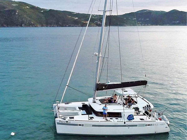 Lagoon 450 4 cabins BVI Yacht Charters