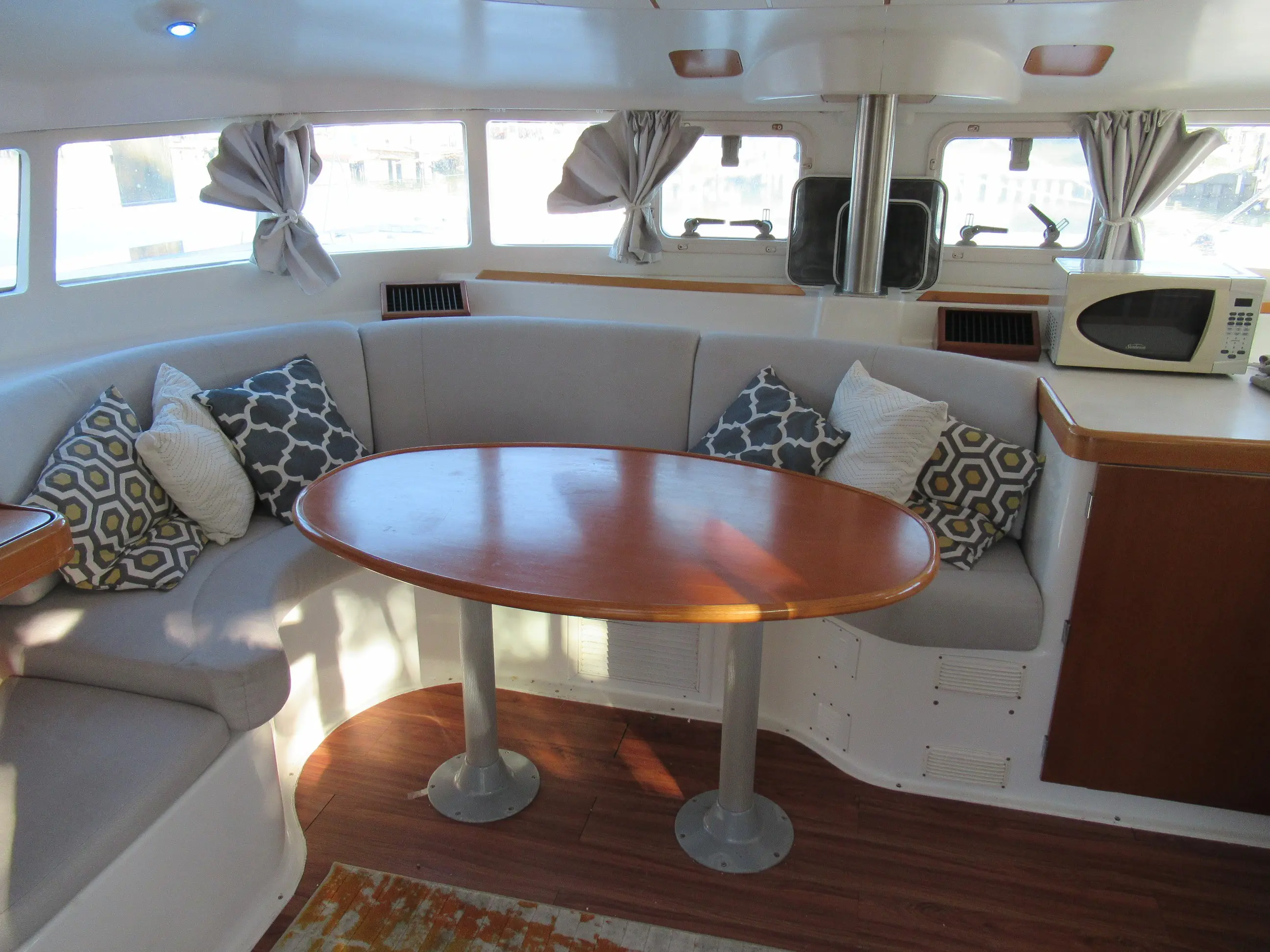 Used Sail Catamaran for Sale 1999 Lagoon 410 Layout & Accommodations Image Gallery