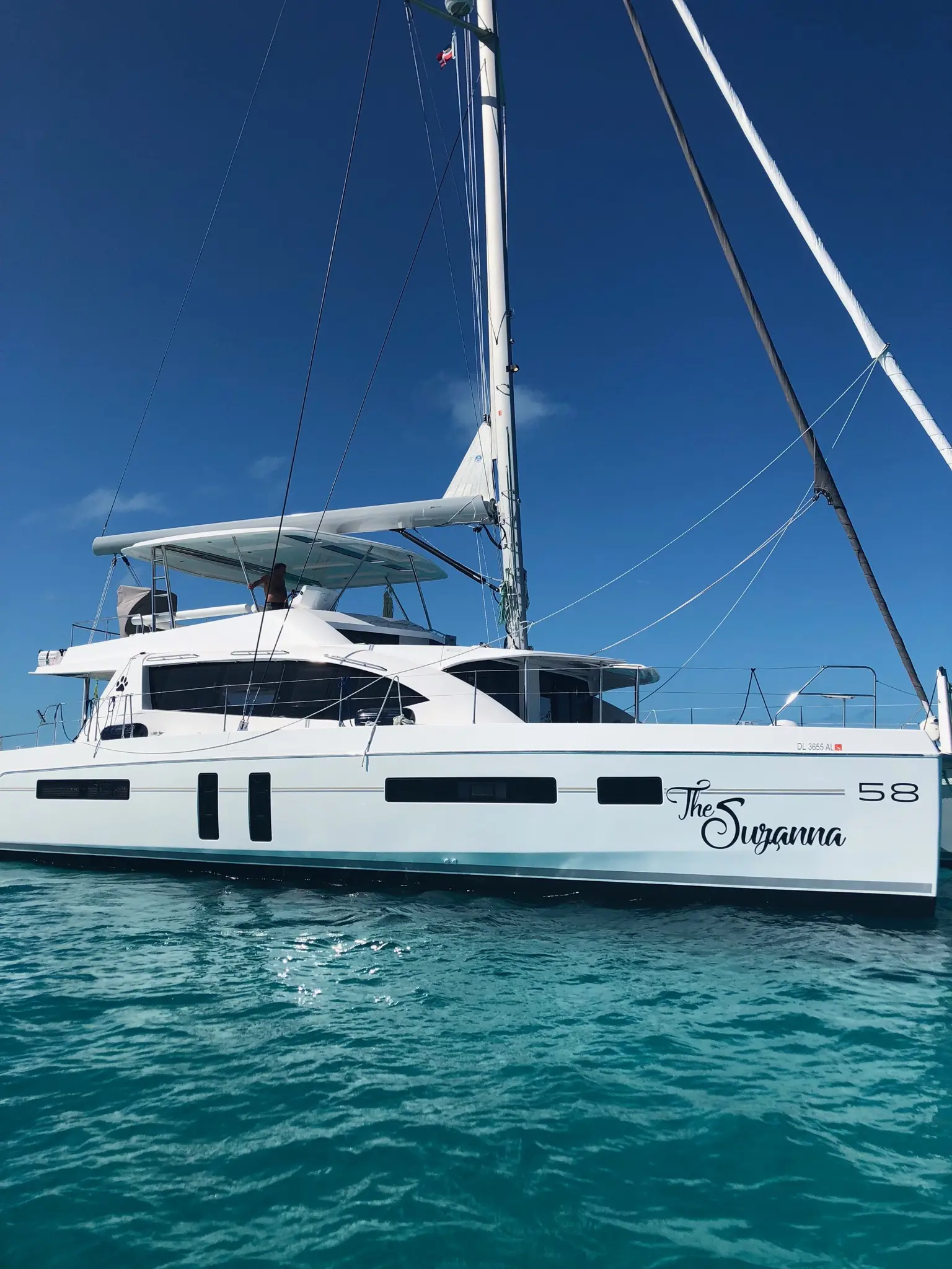 THE SUZANNA Sail Leopard 58