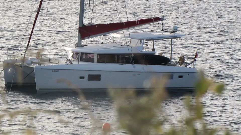 Used Sail Catamaran for Sale 2009 Lagoon 420 Used Sail Catamaran for Sale 2009 Lagoon 420