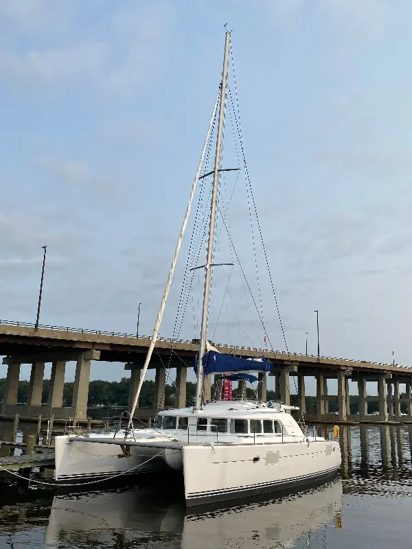 Used Sail Catamaran for Sale 2007 Lagoon 440 Used Sail Catamaran for Sale 2007 Lagoon 440
