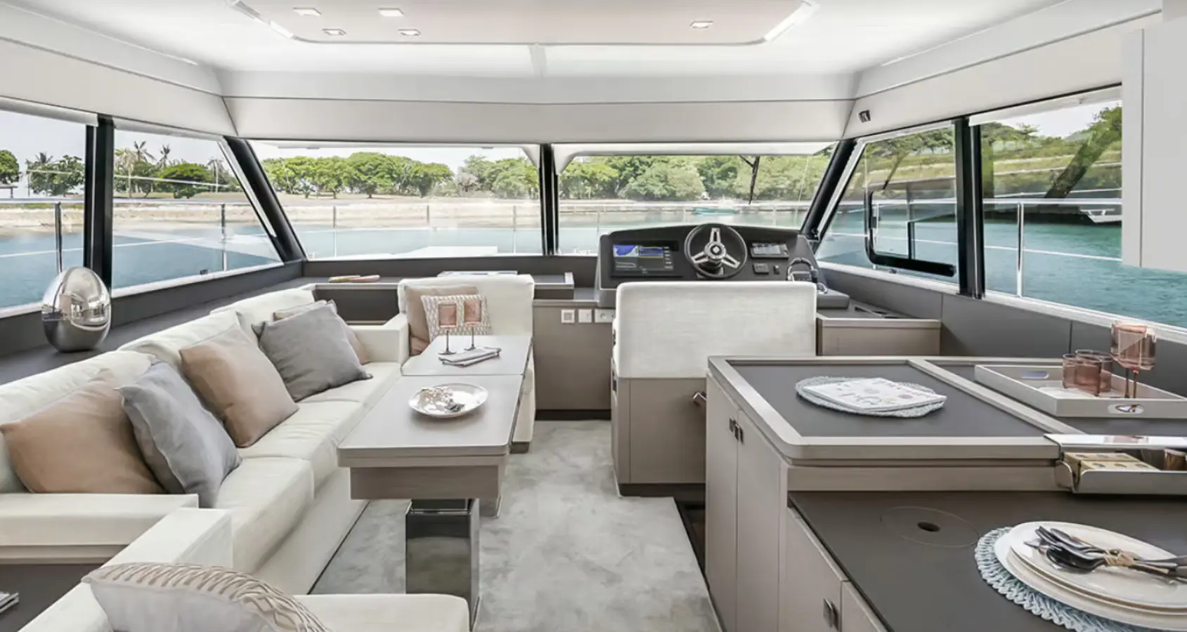 New Power Catamaran for sale 2024 FOUNTAINE PAJOT MY5 Image Gallery