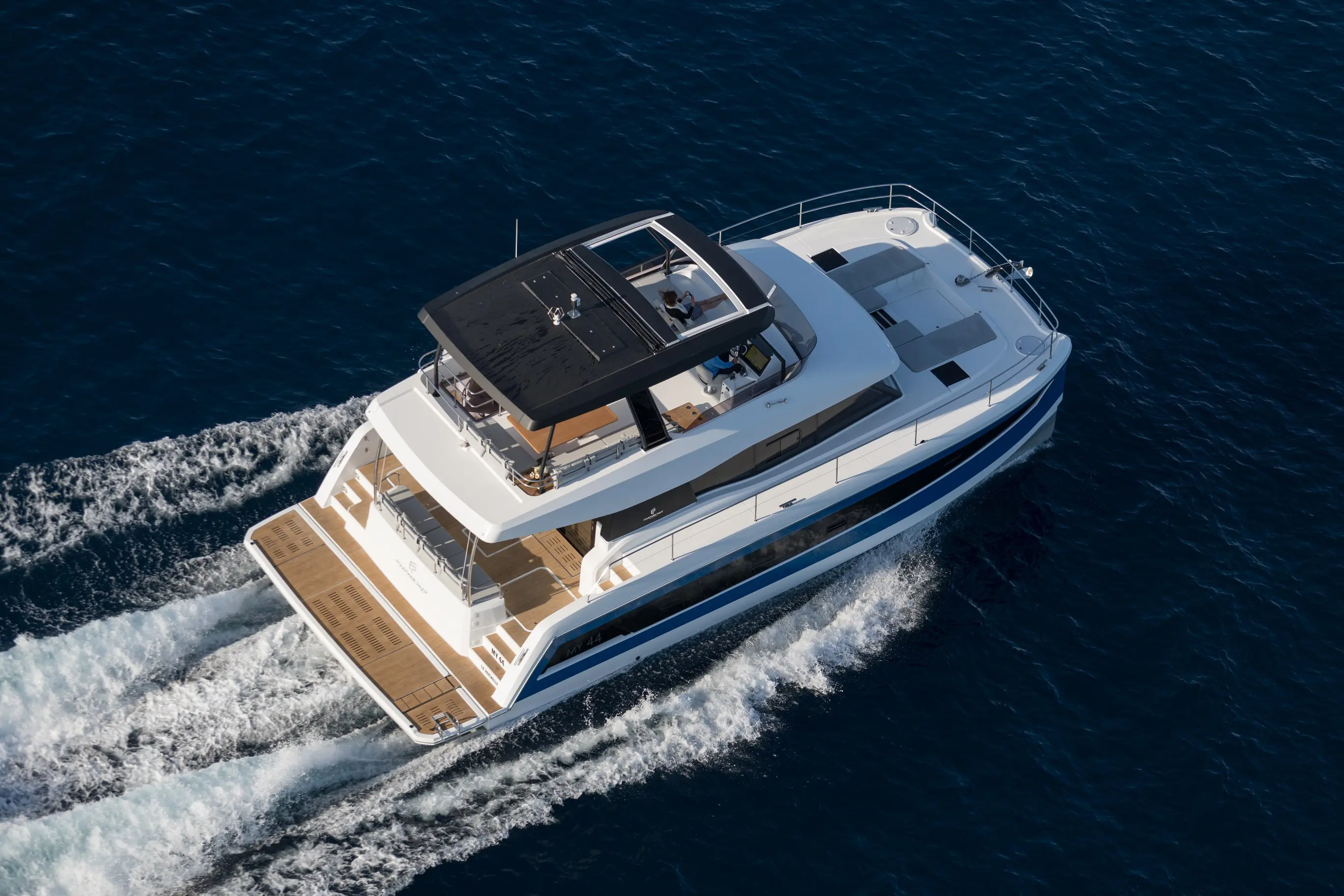 New Power Catamaran for Sale 2025 FP MY6 Boat Highlights Image Gallery