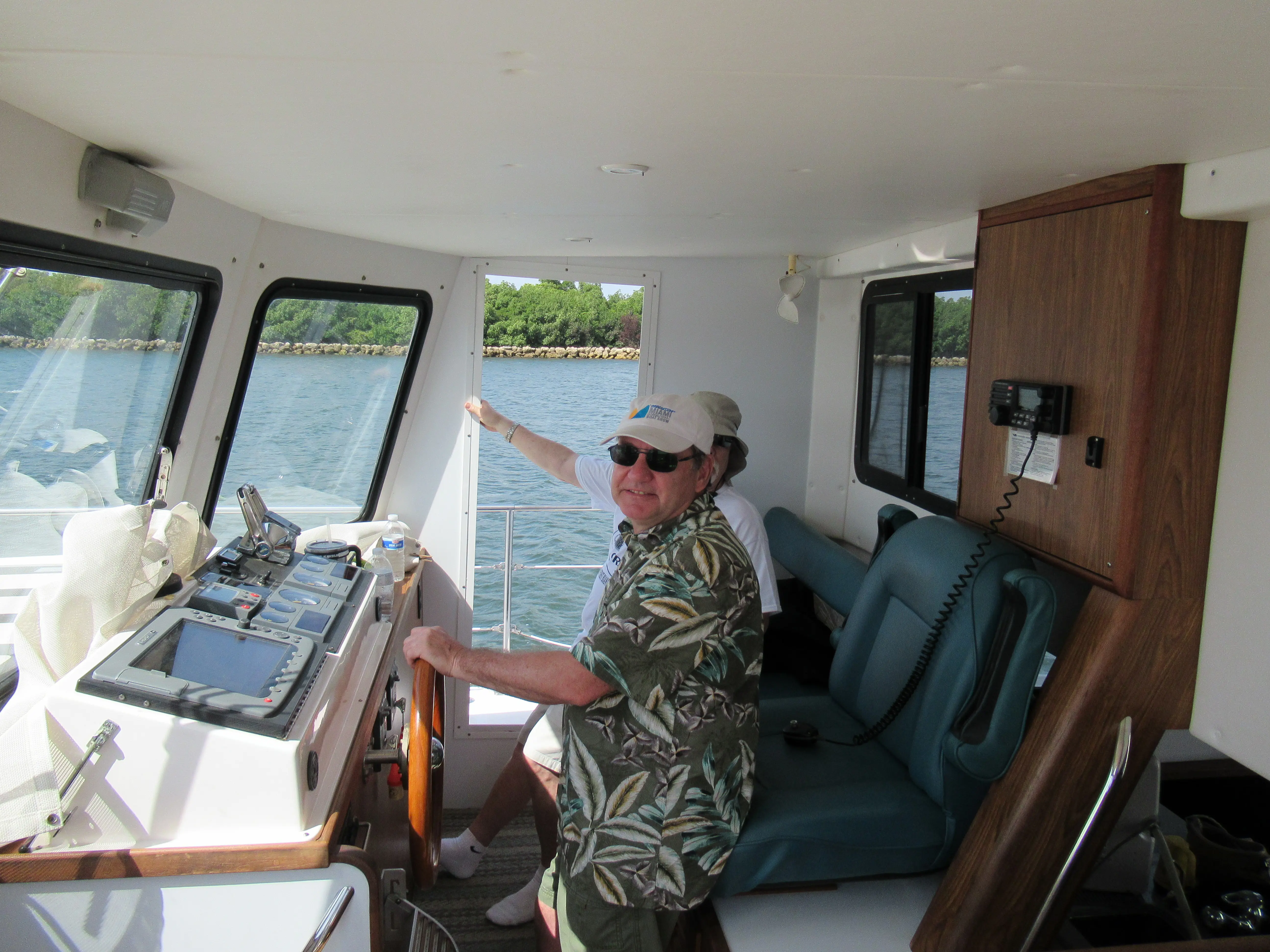 Used Sail Catamaran for Sale 2006 40 Cruiser Layout & Accommodations Image Gallery