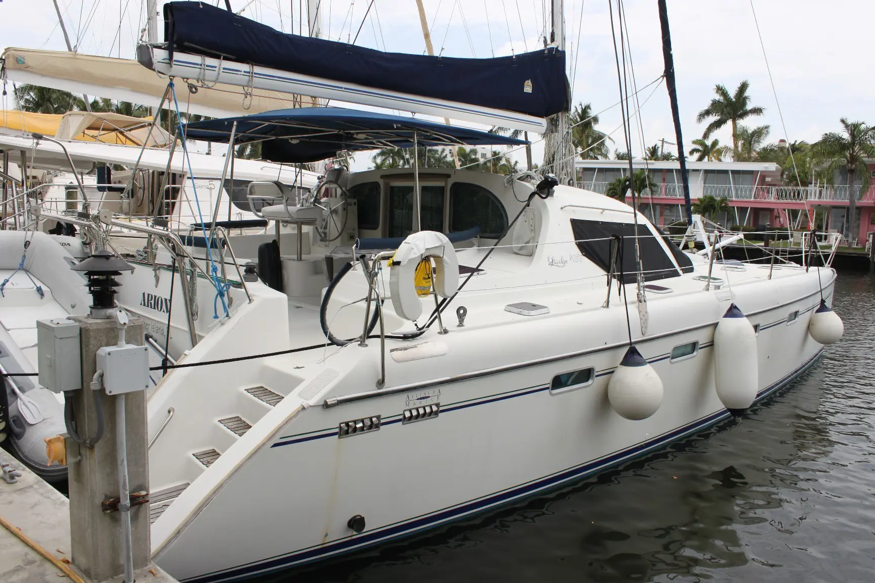 Used Sail Catamaran for Sale 2001 Privilege 435 Boat Highlights Image Gallery