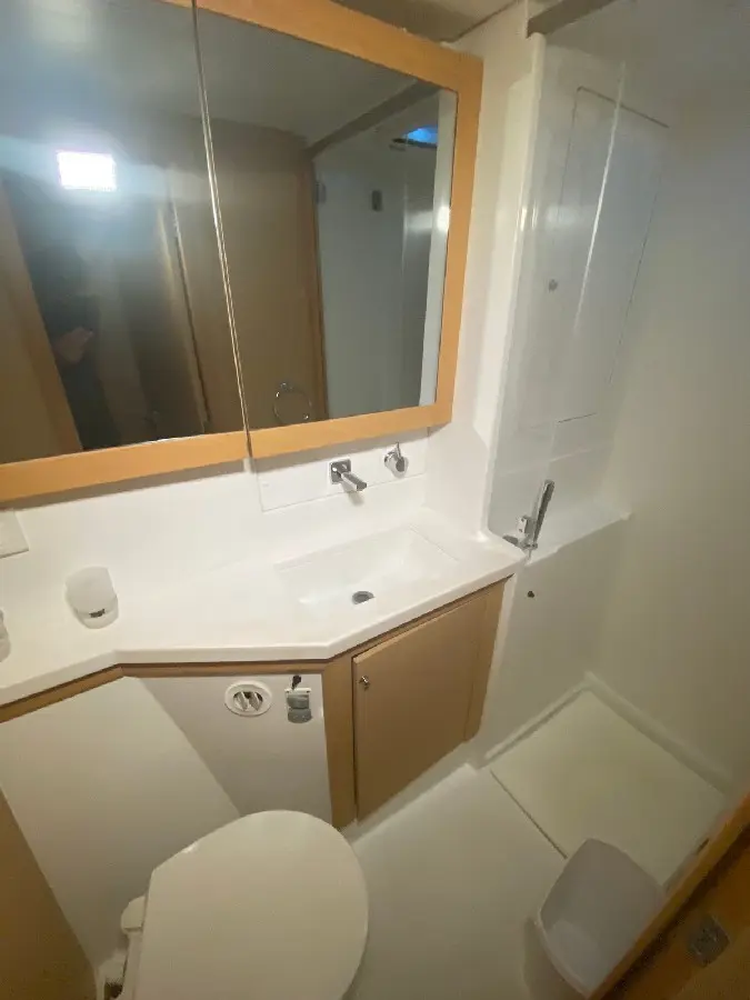 Used Sail Catamaran for Sale 2015 Lagoon 450 Layout & Accommodations Image Gallery