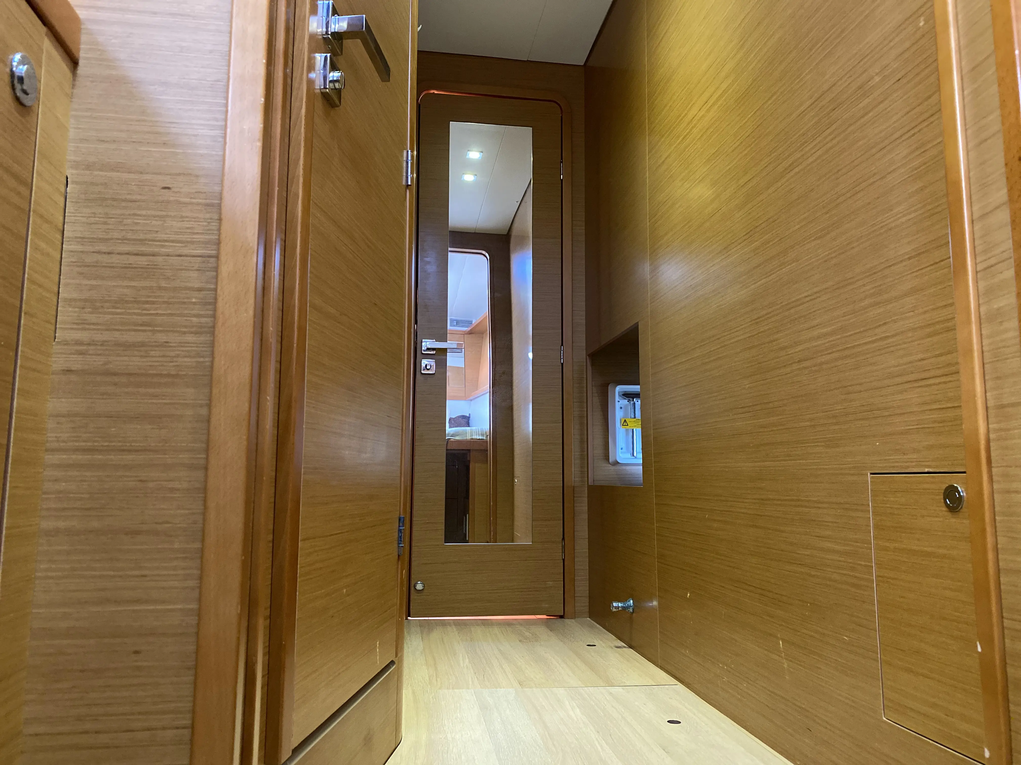 Used Sail Catamaran for Sale 2013 Lagoon 450 Layout & Accommodations Image Gallery