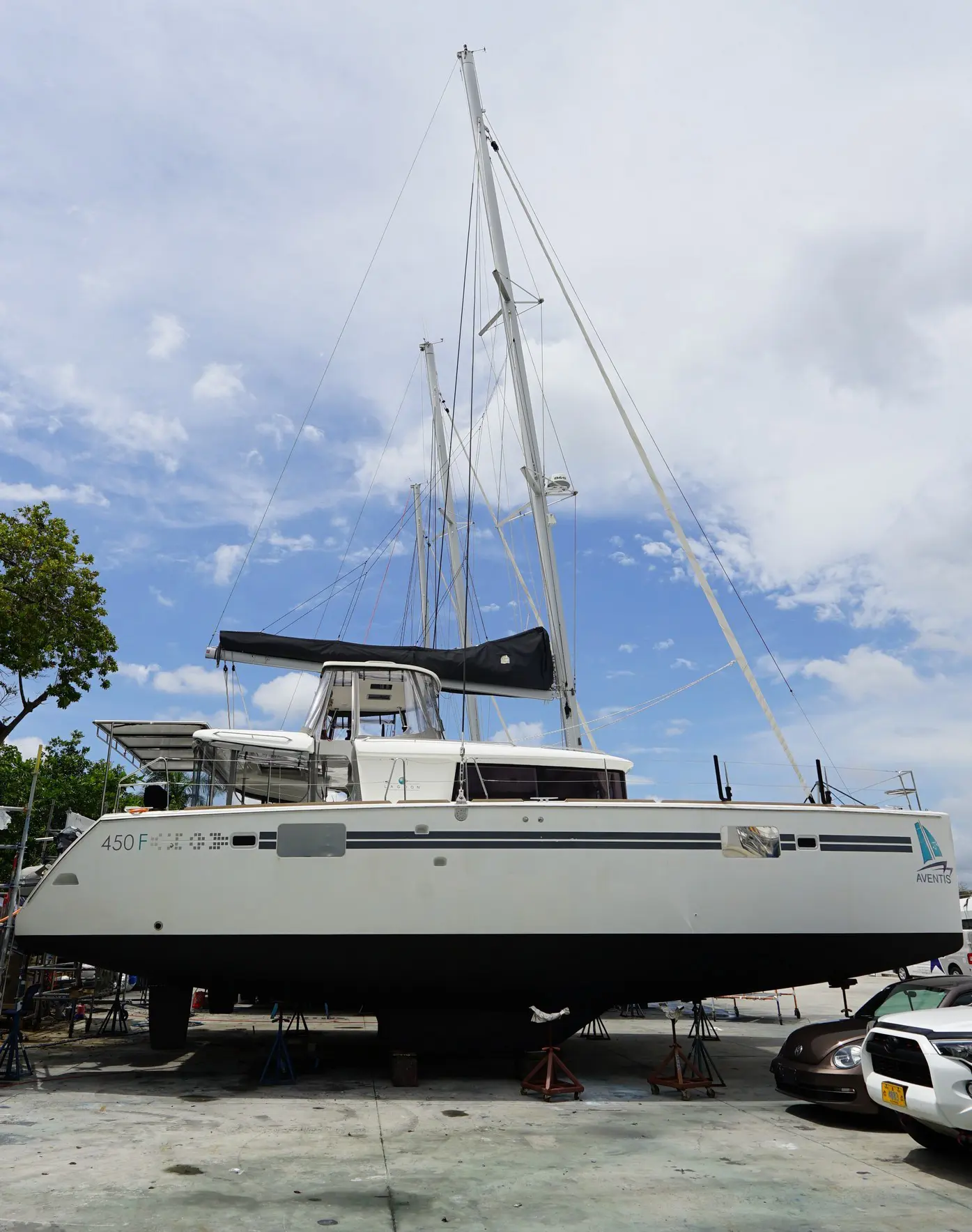 Used Sail Catamaran for Sale 2017 Lagoon 450 Boat Highlights Image Gallery