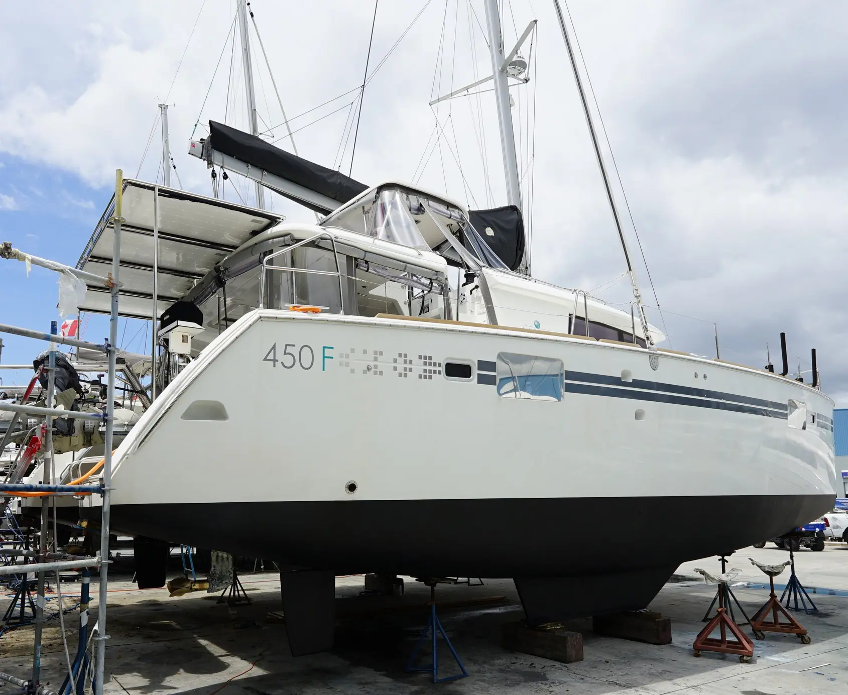 Used Sail Catamaran for Sale 2017 Lagoon 450 Boat Highlights Image Gallery