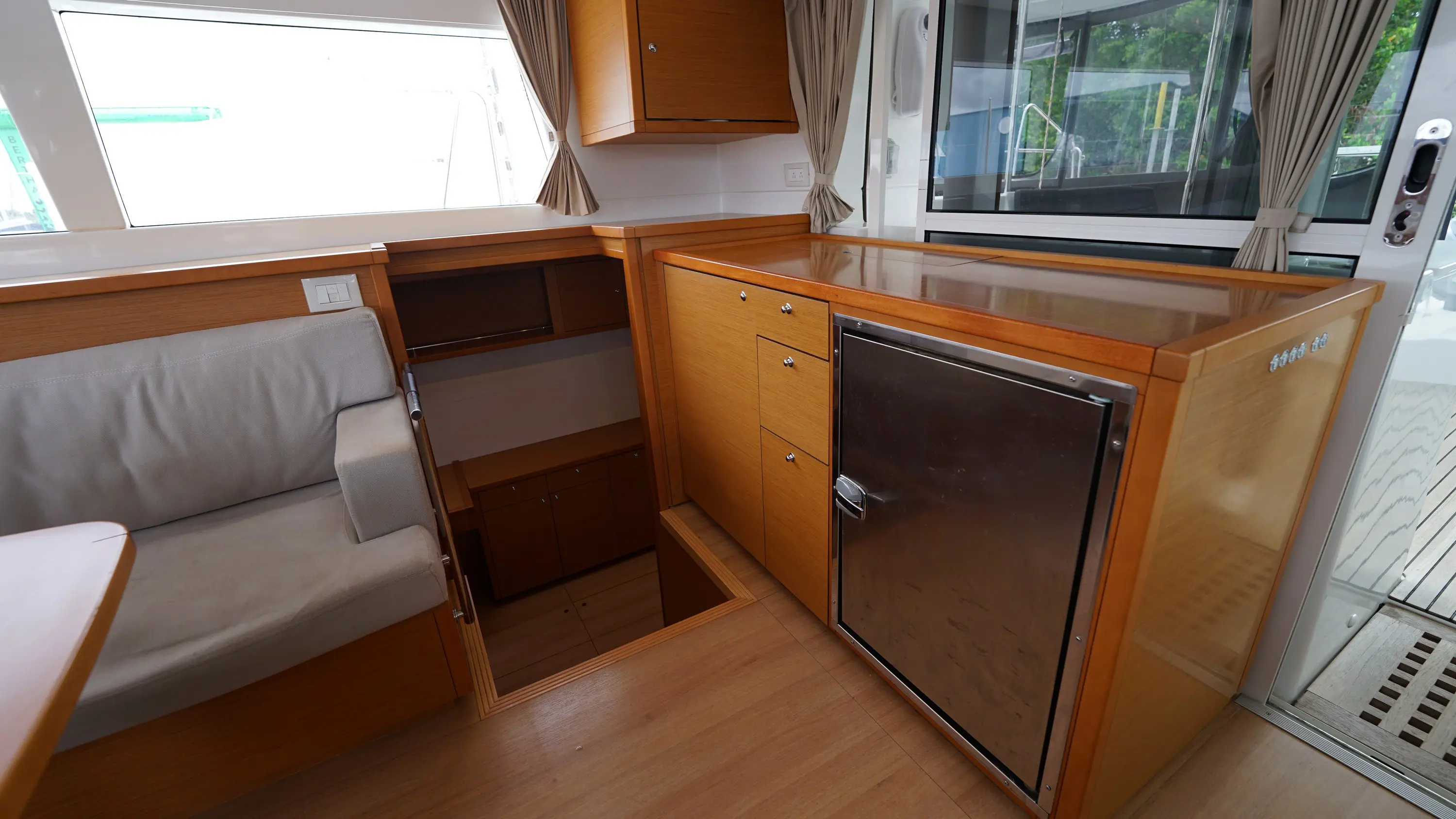 Boat Image