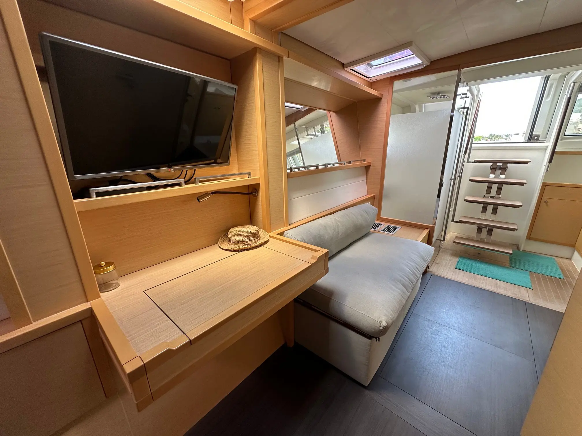 Boat Image