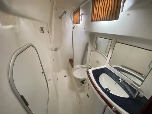 Used Sail Monohull for Sale 2003 Oceanis 42CC Layout & Accommodations Image Gallery