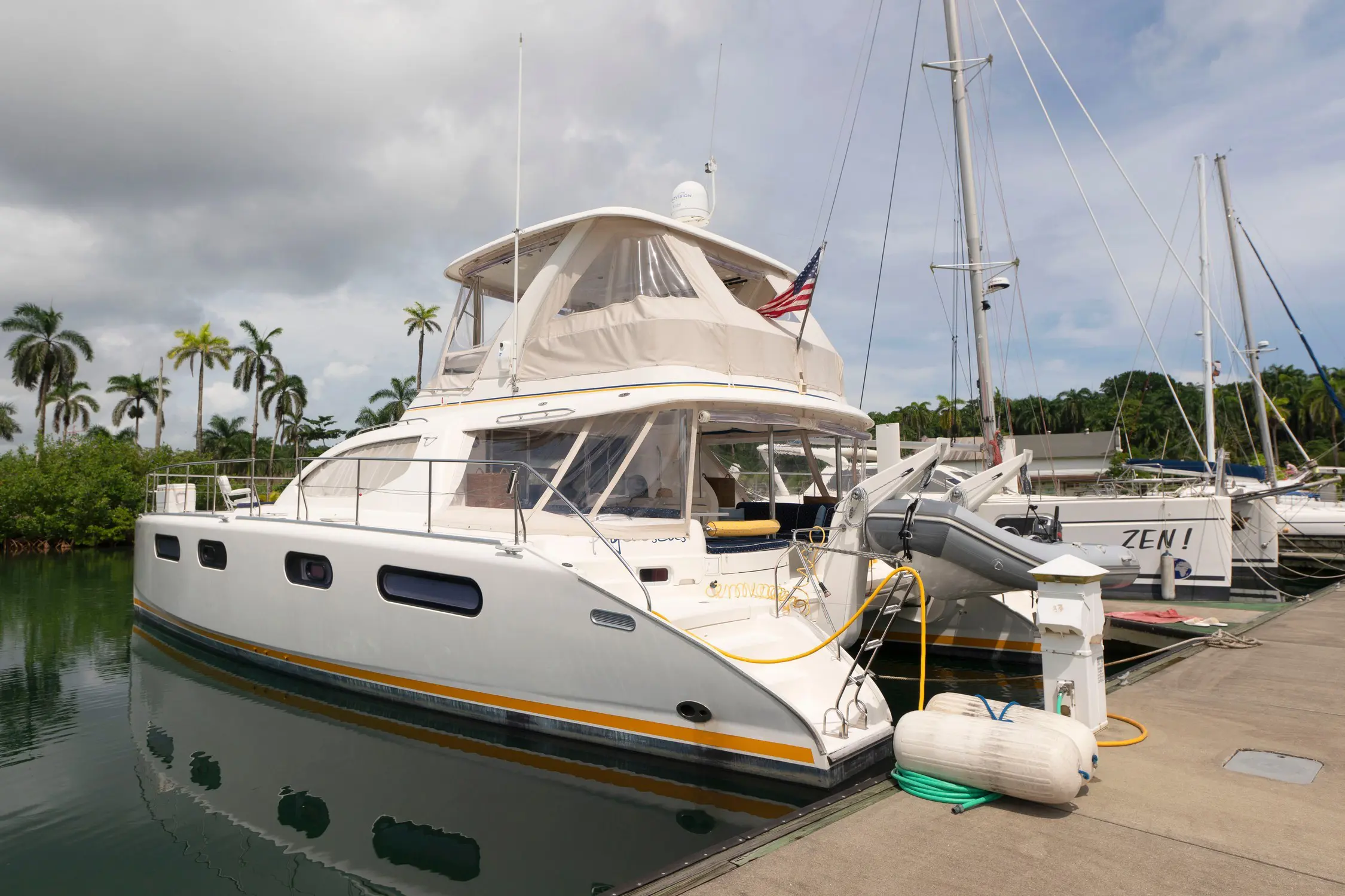 Used Power Catamaran for Sale 2007 Leopard 47 PC  Boat Highlights Image Gallery