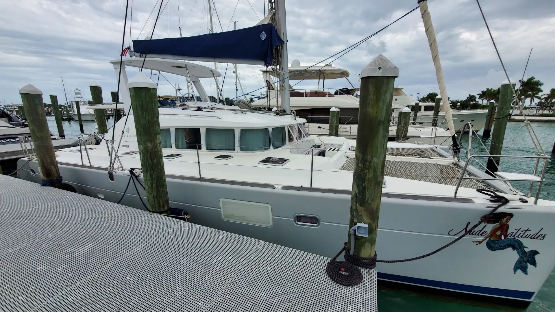 Used Sail Catamaran for Sale 2007 Lagoon 440 Boat Highlights Image Gallery