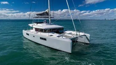 Used Sail Catamaran for Sale 2017 Lagoon 52 Used Sail Catamaran for Sale 2017 Lagoon 52