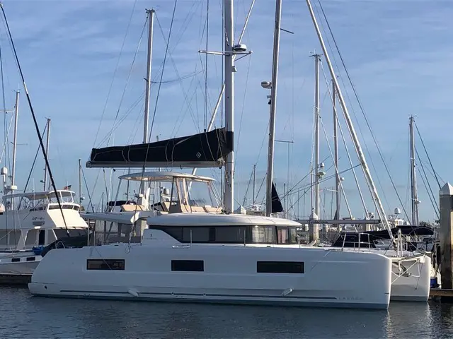 SOMEBODY ELSE Sail Lagoon 46