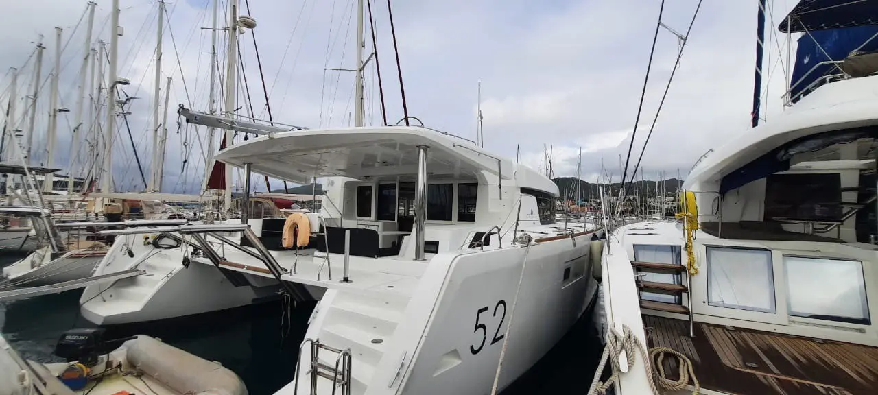 CATAVENTURE Sail Lagoon 52