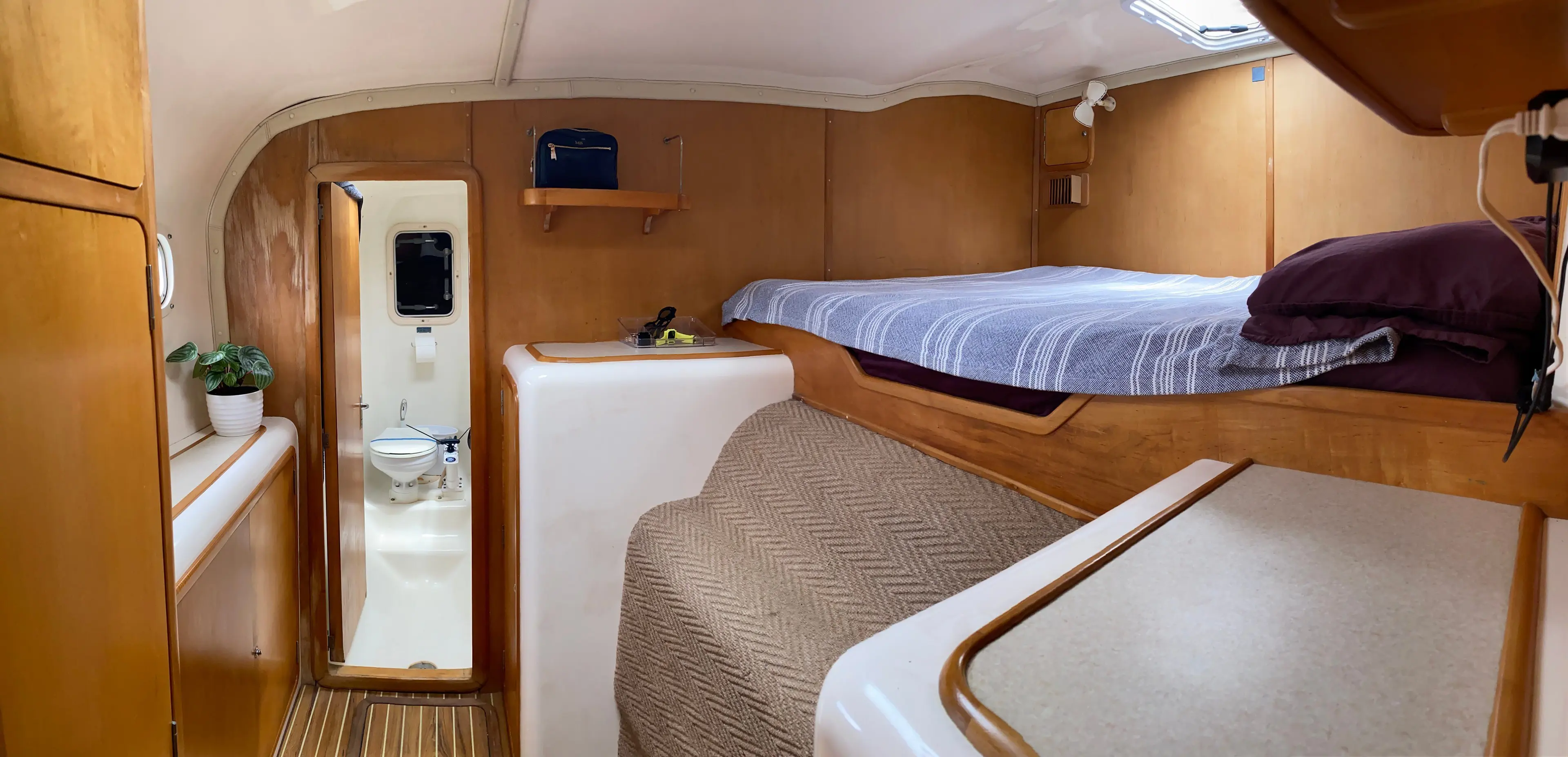 Used Sail Catamaran for Sale 2002 Dean 440 Layout & Accommodations Image Gallery