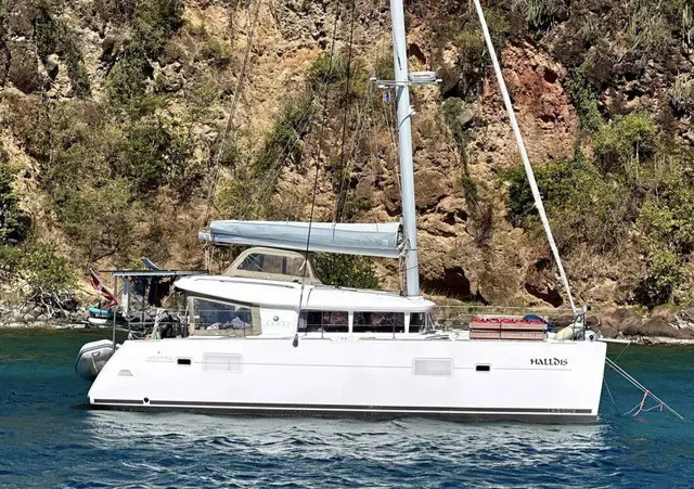 Used Sail for Sale 2011 Lagoon 400 Used Sail for Sale 2011 Lagoon 400