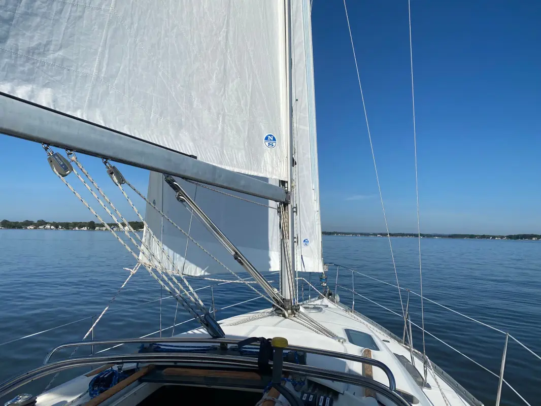 Used Sail Monohull for Sale 1998 Beneteau Oceanis 321 Additional Information Image Gallery