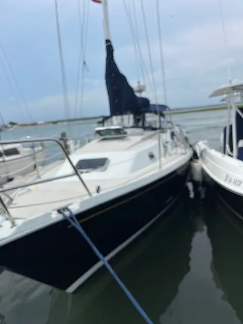 Used Sail Monohull for Sale 1990 Ericson 32-300 Additional Information Image Gallery