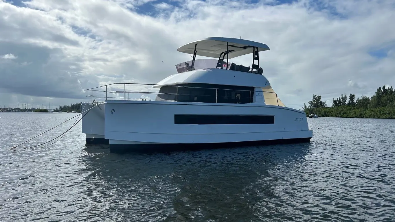 Boat Image