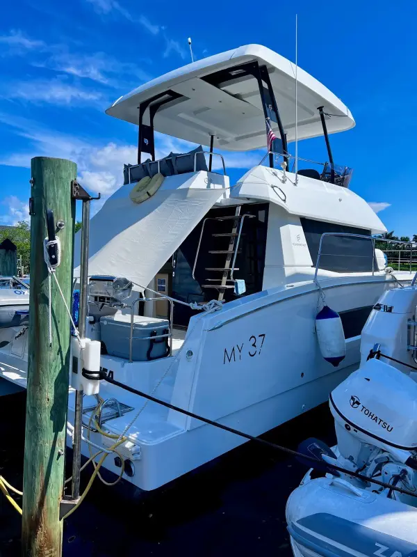 Boat Image