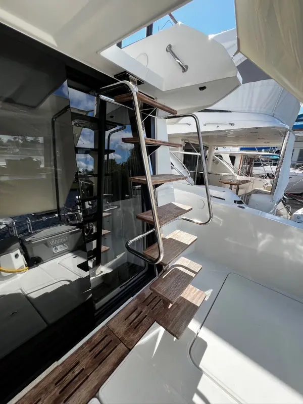 Boat Image