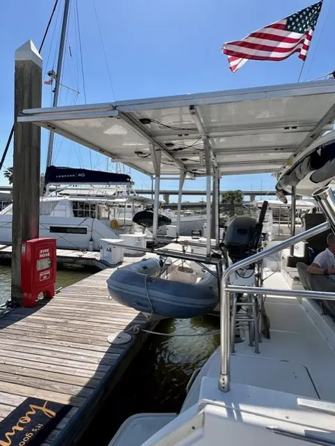 Sold Catamaran 2012 Lagoon 400 Image Gallery