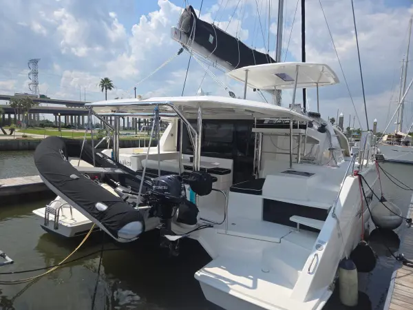 Sold Catamaran 2019 Leopard 40 Image Gallery