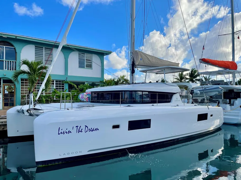 Used Sail for Sale 2021 Lagoon 42 Used Sail for Sale 2021 Lagoon 42