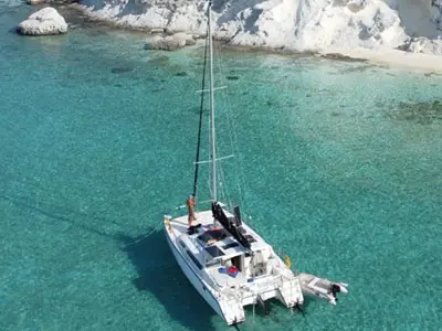 2010 PERFORMANCE CRUISING Gemini 105Mc