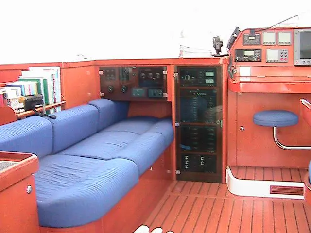 Used Sail Catamaran for Sale 2004 Lagoon 470 Layout & Accommodations Image Gallery