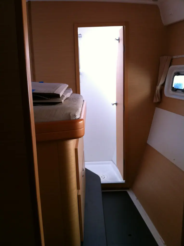 Used Sail Catamaran for Sale 2008 Lagoon 420 Layout & Accommodations Image Gallery