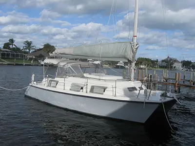 Intercat Used Sail