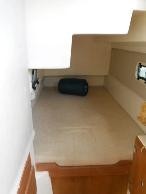 Used Sail Catamaran for Sale 2011 Gemini 105Mc Layout & Accommodations Image Gallery