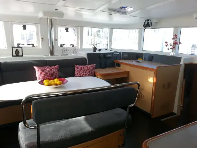 Used Sail Catamaran for Sale 2008 Lagoon 440 Layout & Accommodations Image Gallery