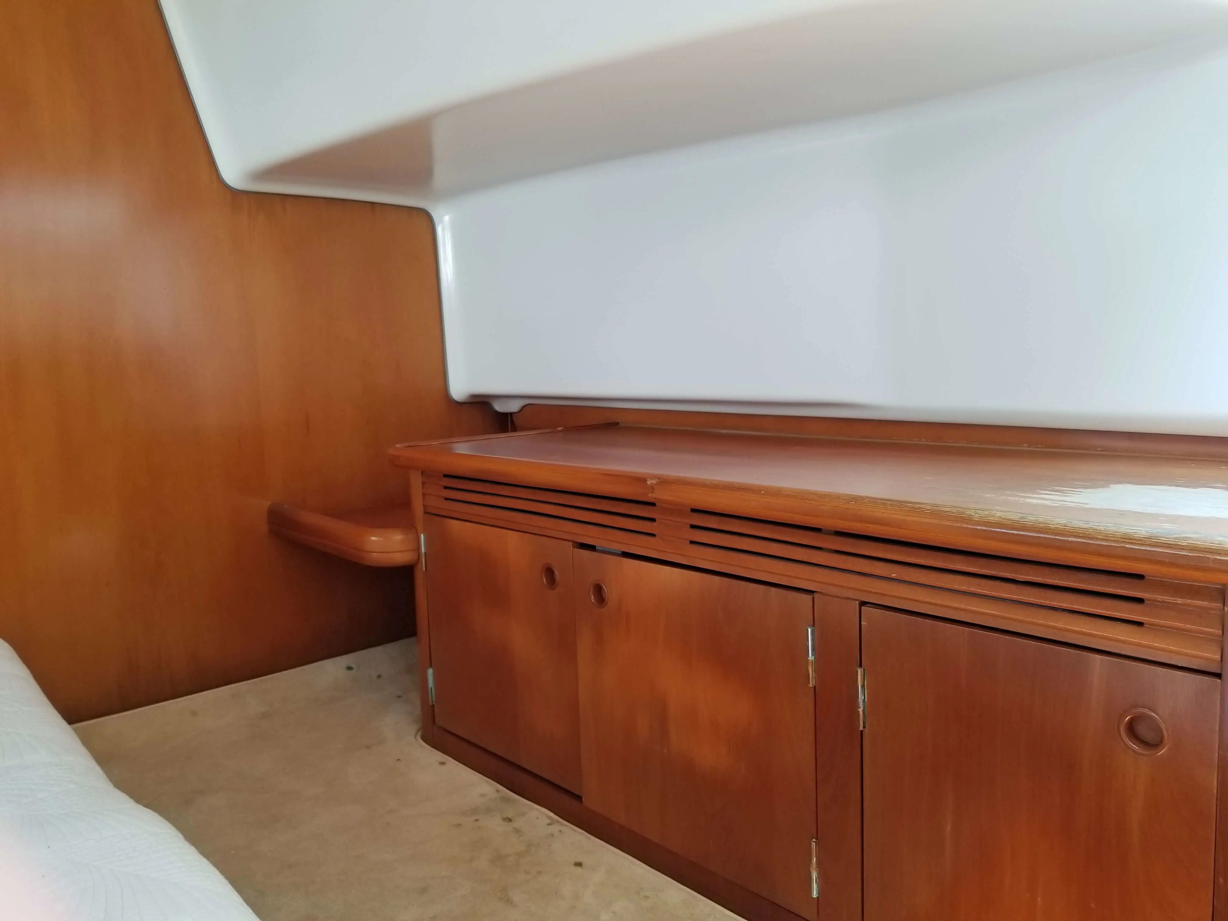 Used Power Catamaran for Sale 2004 Lagoon 43 Power  Layout & Accommodations Image Gallery