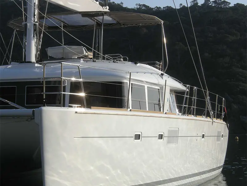 WHITE STAR Sail Lagoon 560