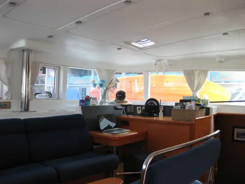 Used Sail Catamaran for Sale 2004 Lagoon 440 Layout & Accommodations Image Gallery