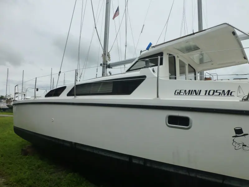 Used Sail Catamaran for Sale 2010 Gemini 105Mc Boat Highlights Image Gallery