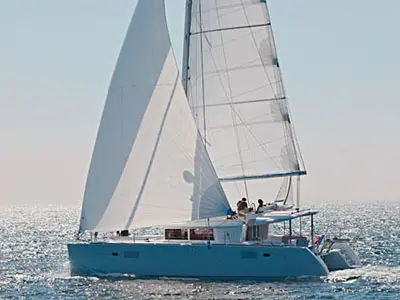 Lagoon 450 New Sail