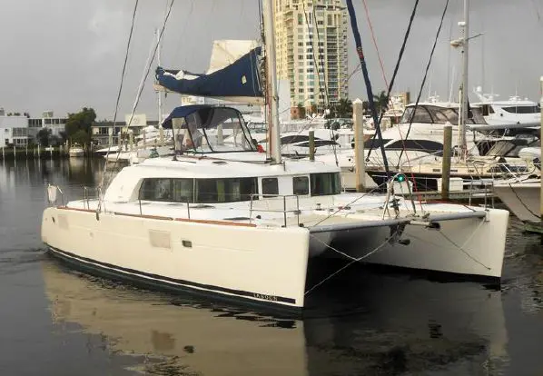 Used Sail Catamaran for Sale 2008 Lagoon 440 Used Sail Catamaran for Sale 2008 Lagoon 440