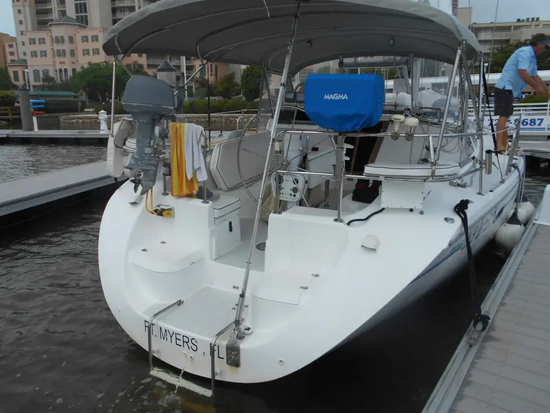 Used Sail Monohull for Sale 1997 Catalina 42 Boat Highlights Image Gallery