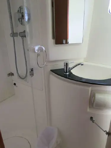 Used Sail Catamaran for Sale 2007 Leopard 46  Layout & Accommodations Image Gallery