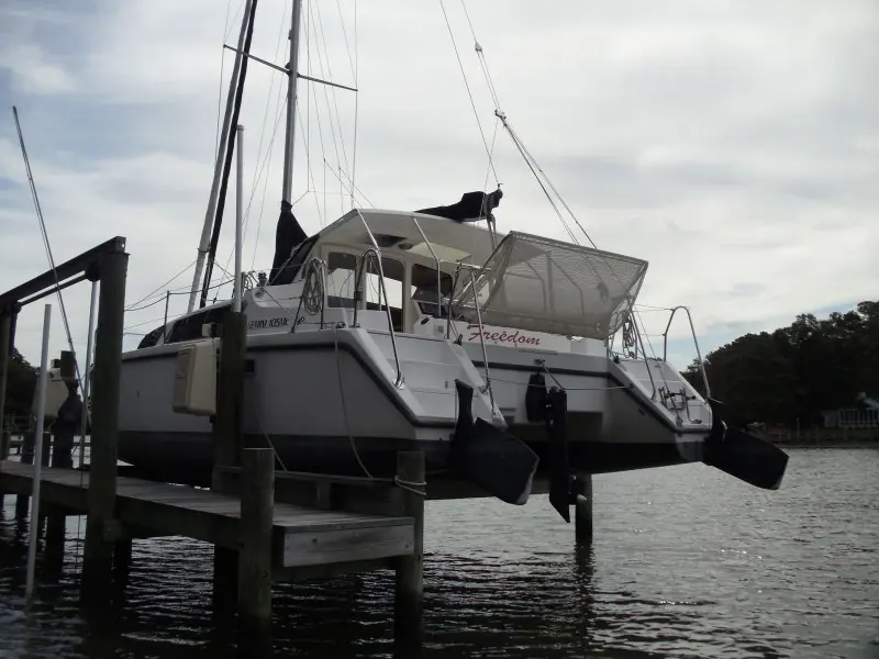 Used Sail Catamaran for Sale 2004 Gemini 105Mc Boat Highlights Image Gallery